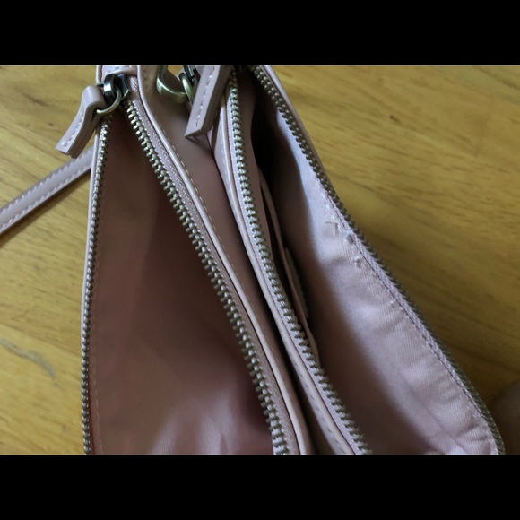 💙 URBAN OUTFITTERS LEATHER SHOULDER BAG - Picture 8 of 12